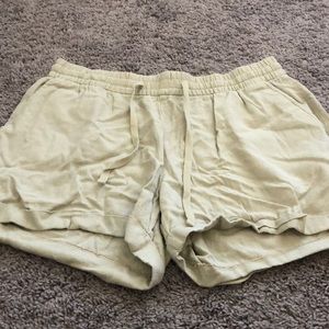 Old Navy linen shorts
